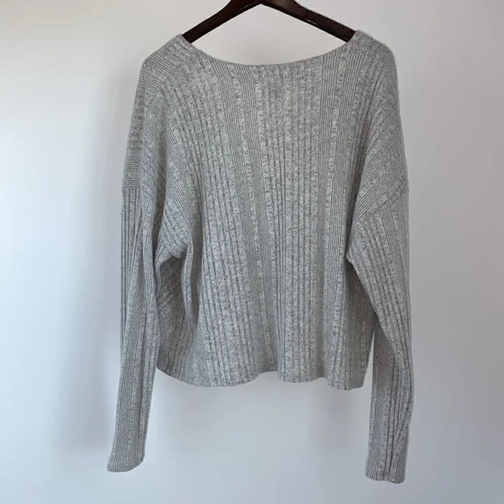 Forever 21 Grey Sweater Women’s Size 3X